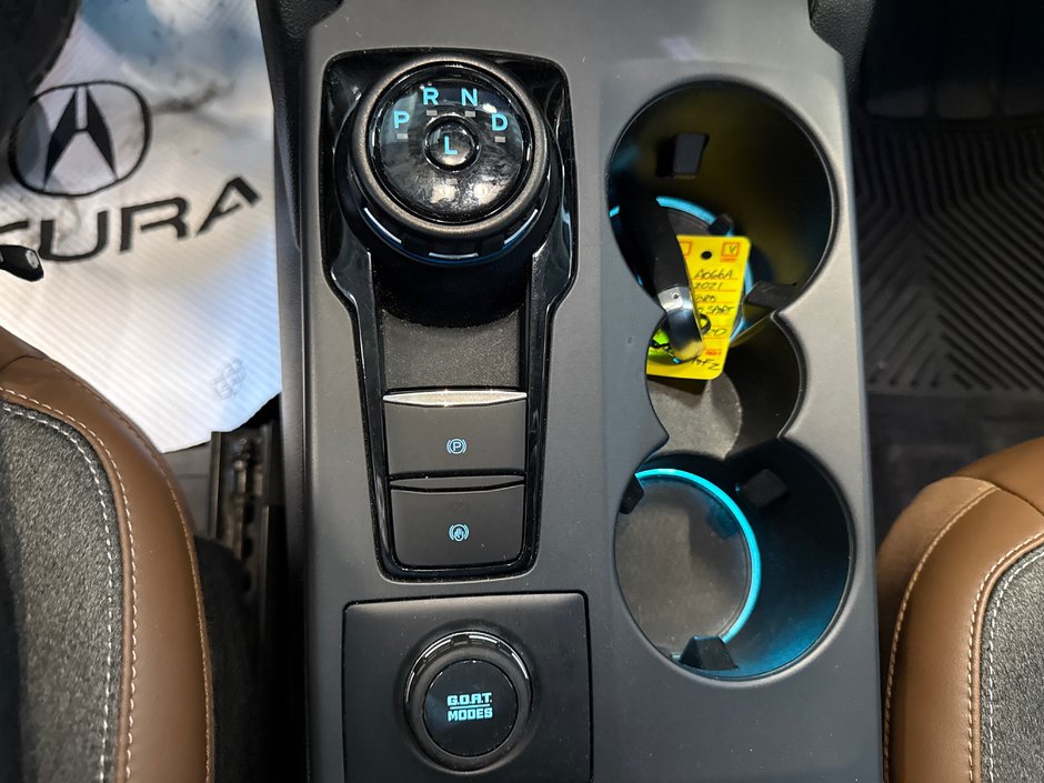 2021 Ford Bronco Sport Outer Banks-16