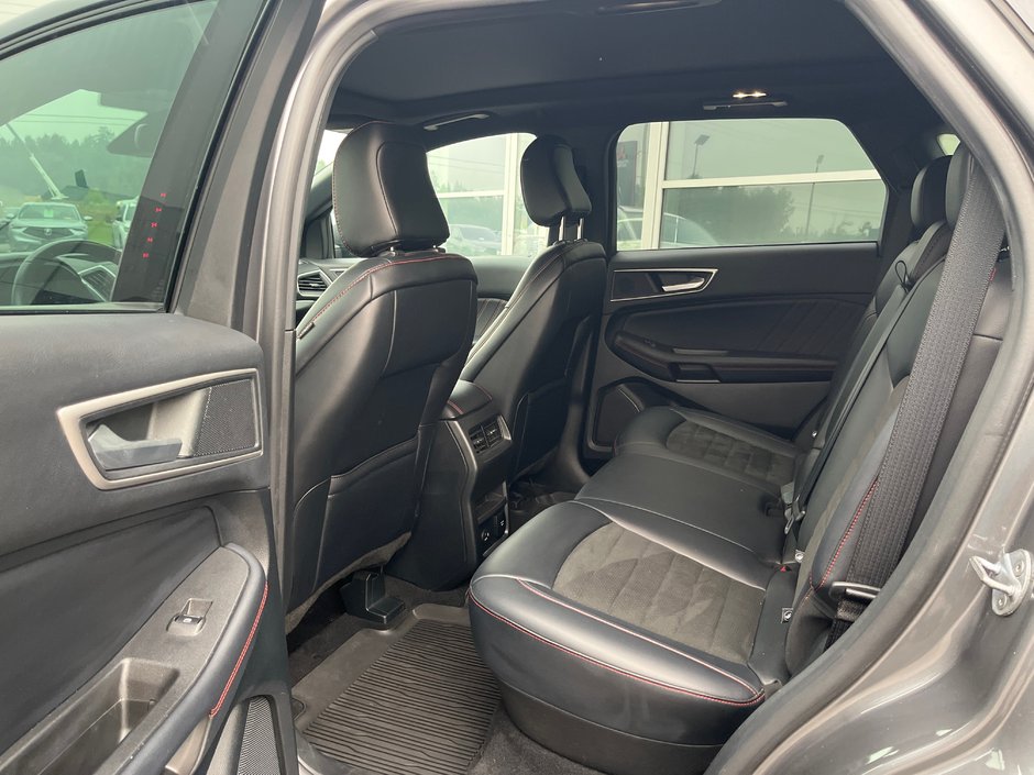 2022 Ford Edge ST sport-7