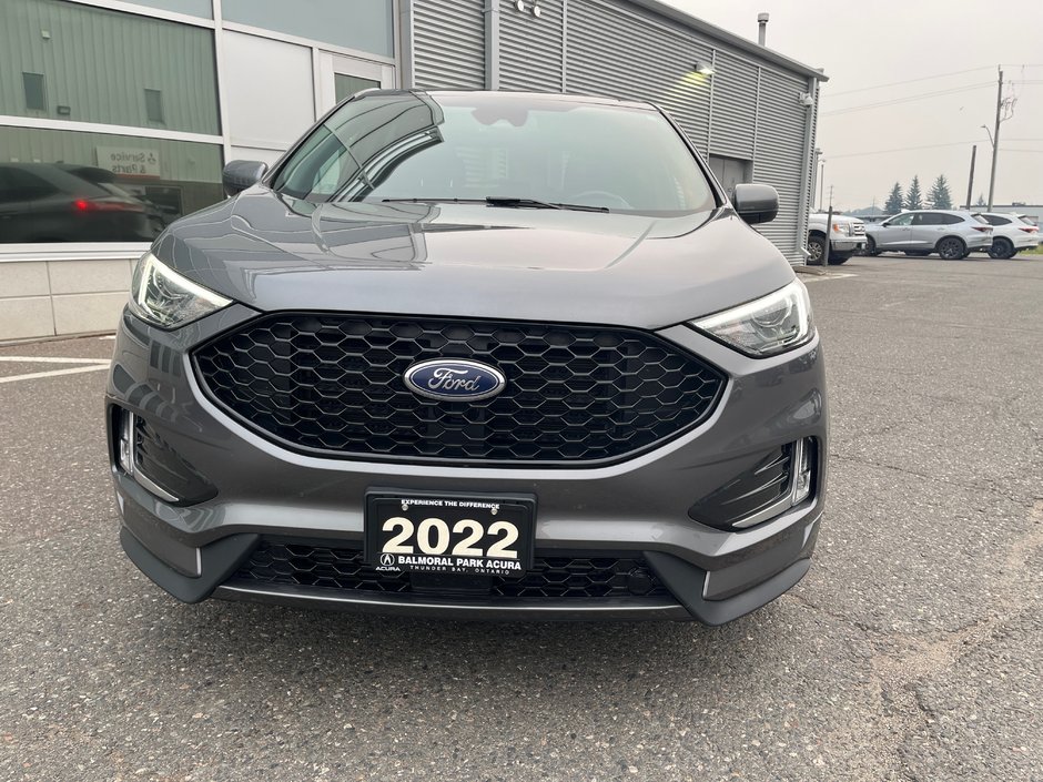 2022 Ford Edge ST sport-0
