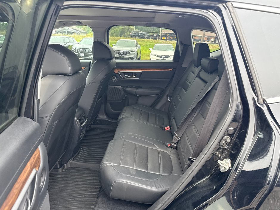 Honda CR-V Touring 2019-8