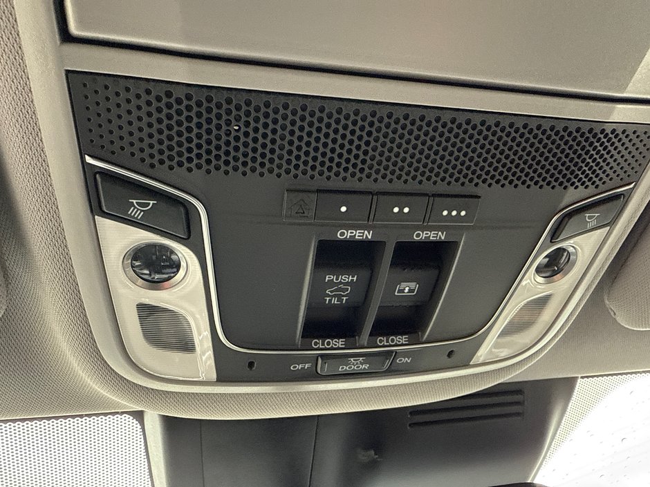 2022 Honda CR-V Touring-18