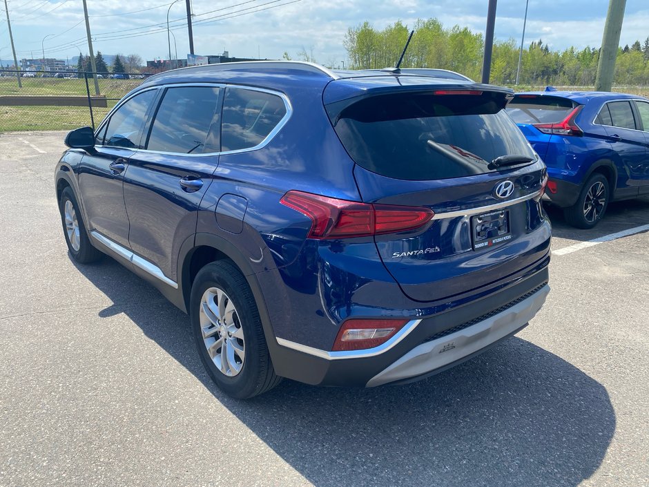 2019 Hyundai Santa Fe Essential-5