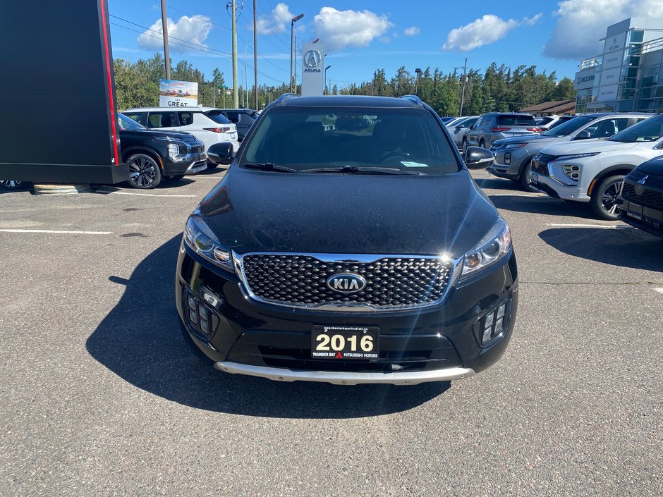 2016 Kia Sorento 2.0L Turbo SX-9