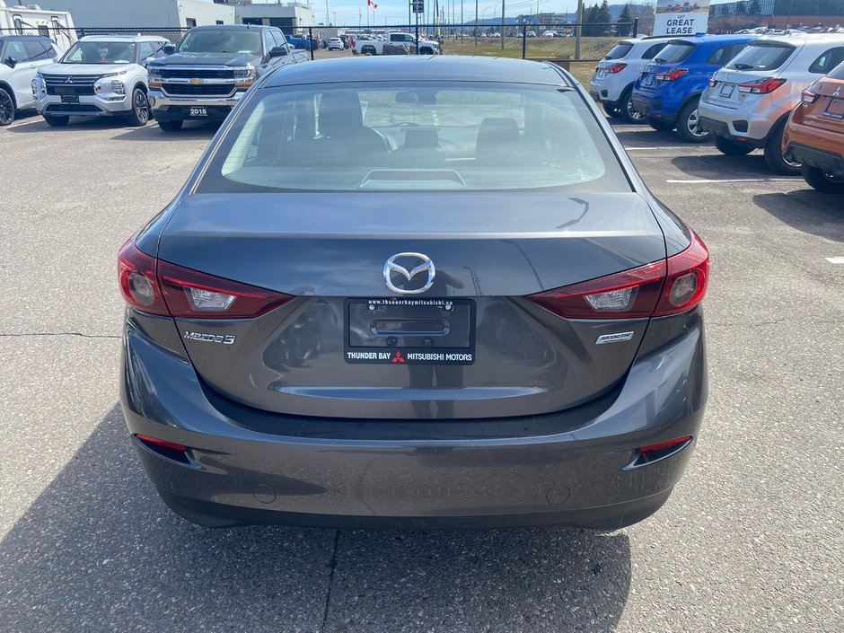2018 Mazda 3 GS-4