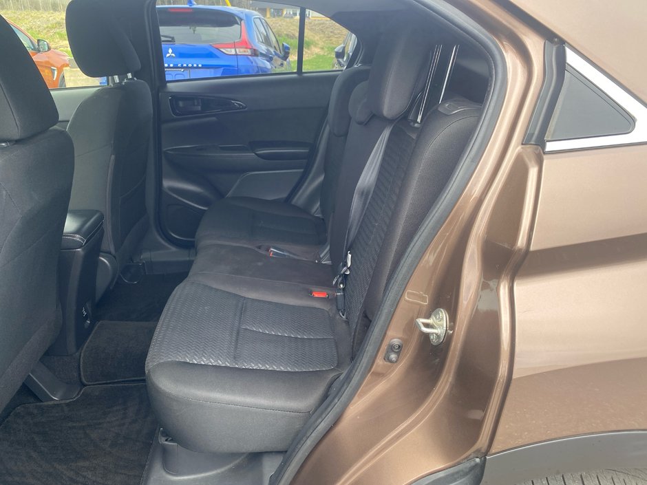 2020 Mitsubishi Eclipse Cross ES-9