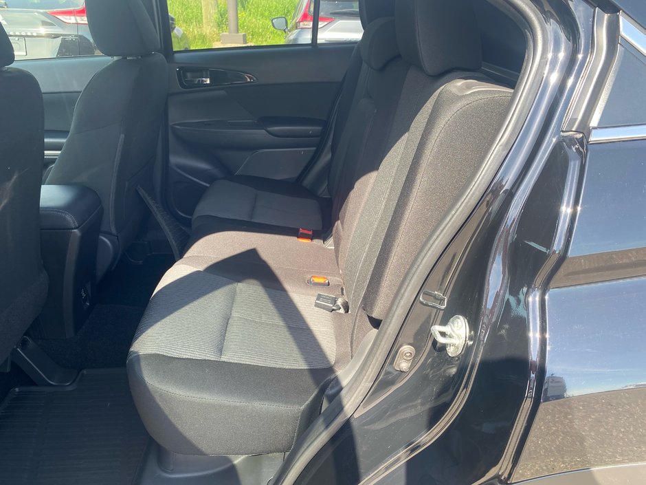 Mitsubishi Eclipse Cross SE 2023-6