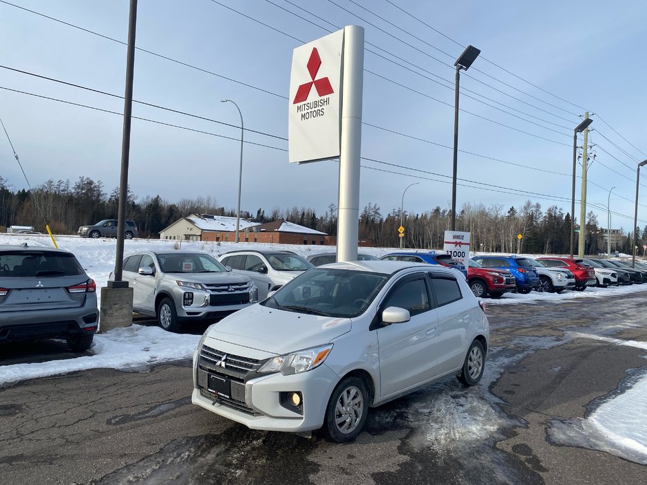 2024 Mitsubishi Mirage ES in Thunder Bay, Ontario - w940px