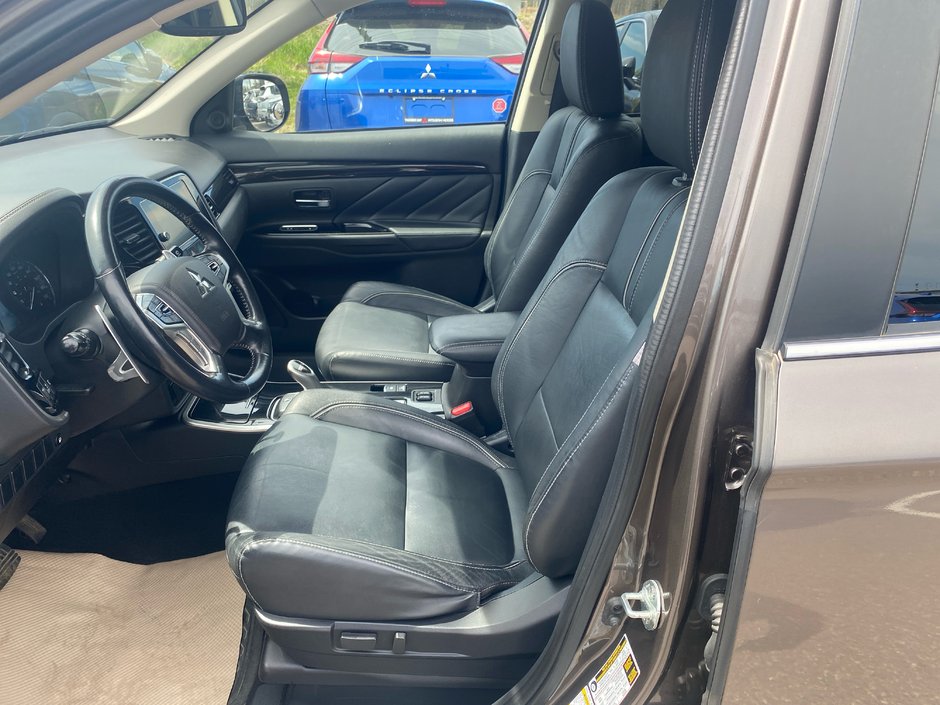 Mitsubishi Outlander PHEV SE TOURING 2018-8