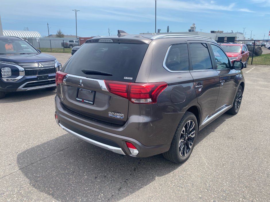Mitsubishi Outlander PHEV SE TOURING 2018-3