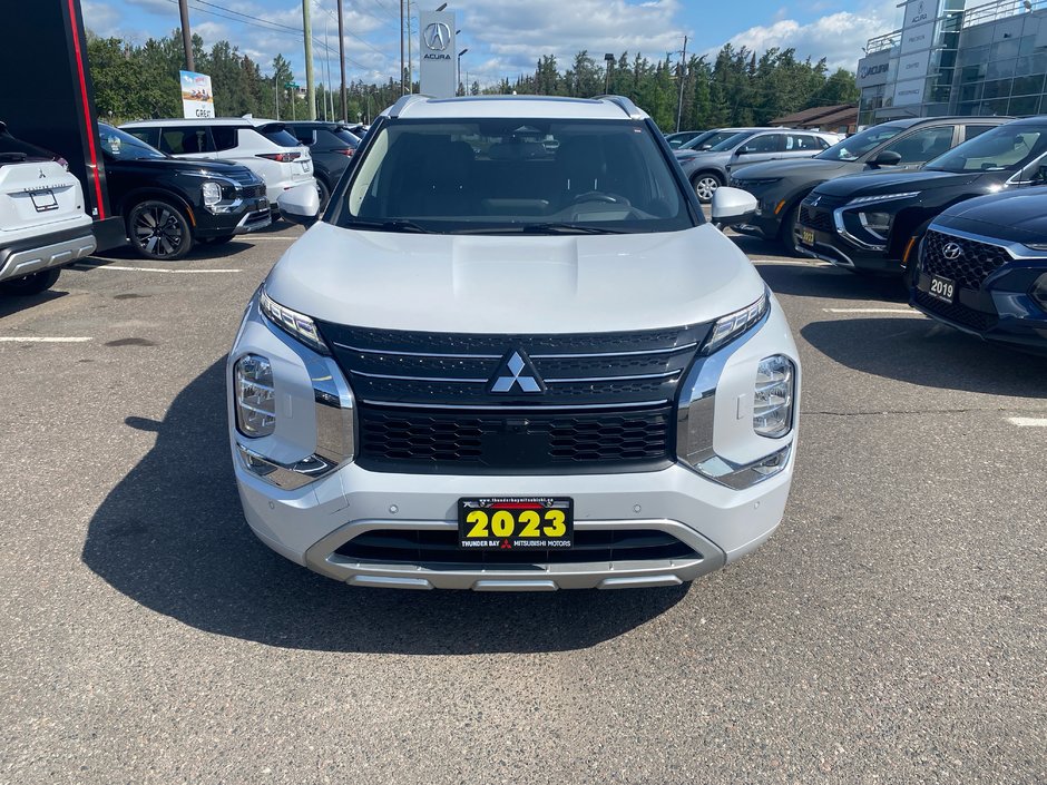 Mitsubishi Outlander PHEV GT 2023-1