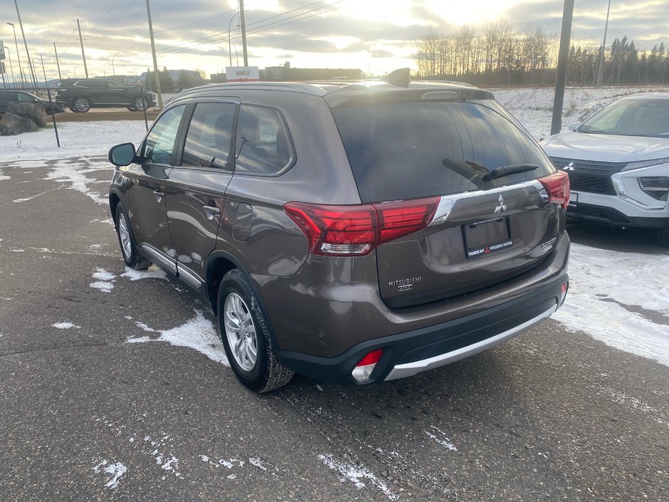 2018 Mitsubishi Outlander SE-5
