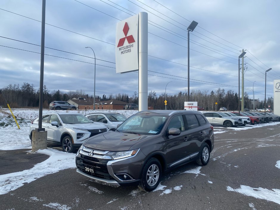 2018 Mitsubishi Outlander SE-0