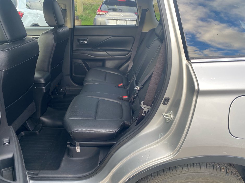 Mitsubishi Outlander GT 2018-7