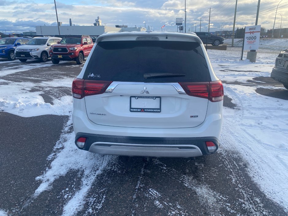 Mitsubishi Outlander EX 2020-4