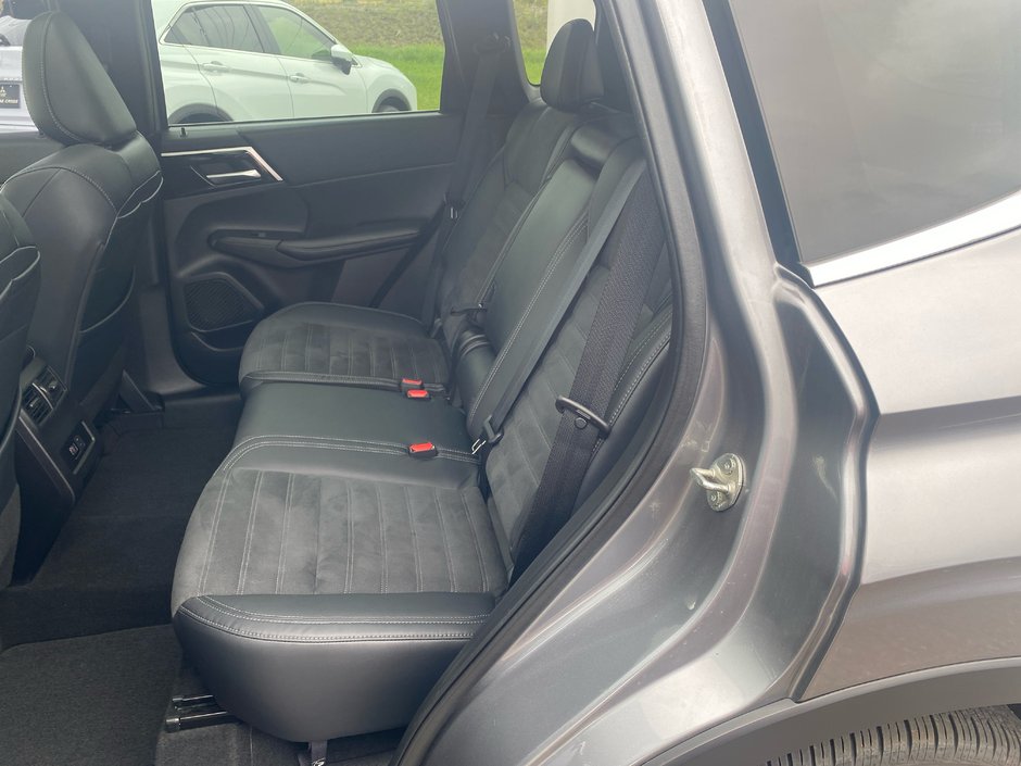 2022 Mitsubishi Outlander LE PREMIUM-7