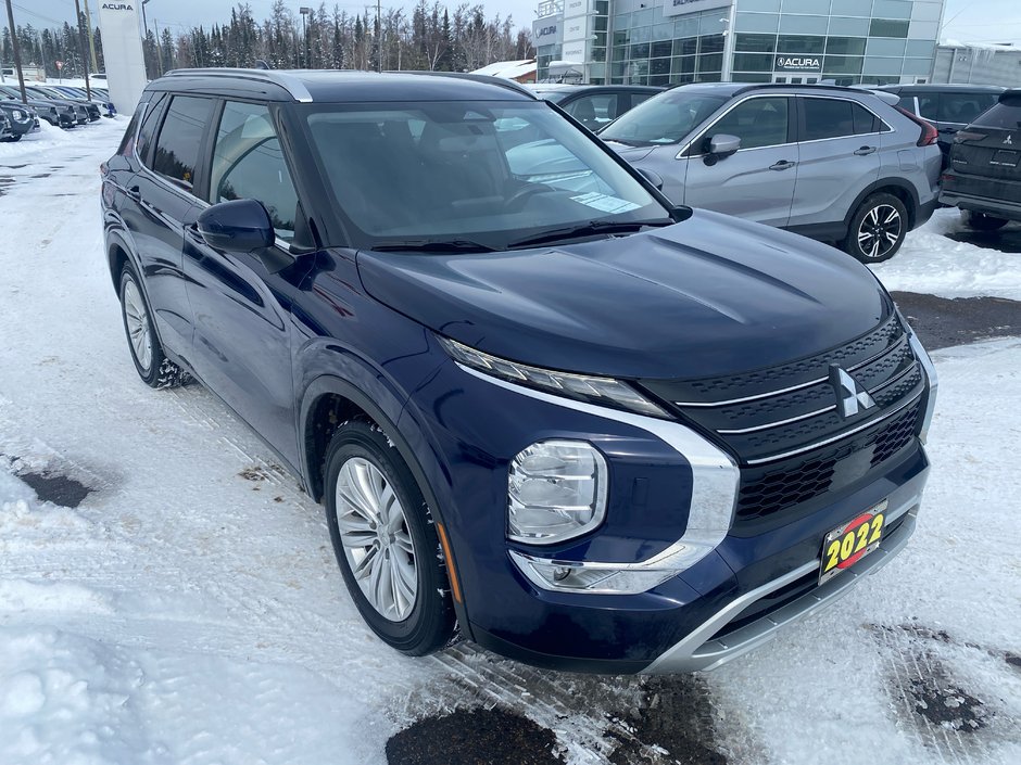 2022 Mitsubishi Outlander SE-2