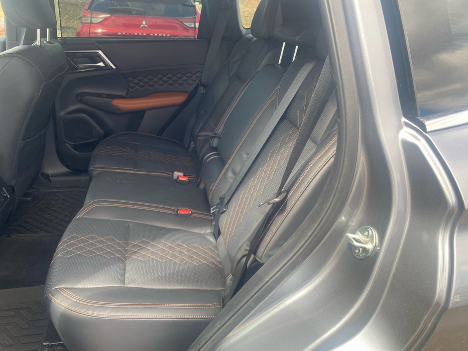 Mitsubishi Outlander GT PREMIUM 2022-5