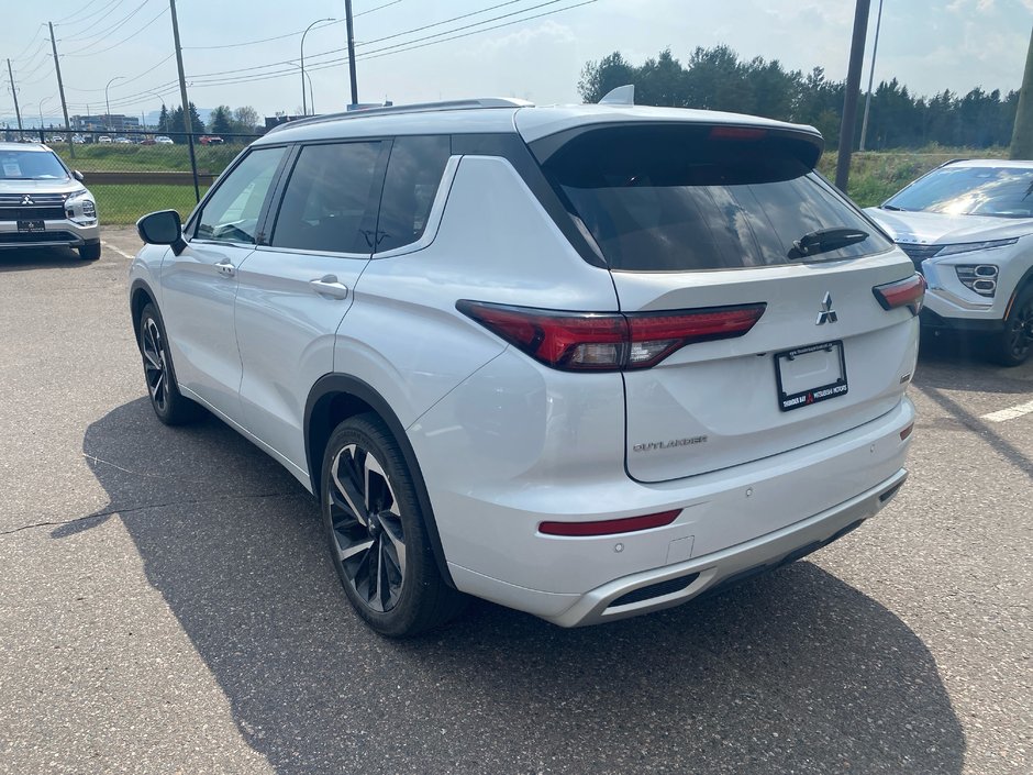 2023 Mitsubishi Outlander GT-5