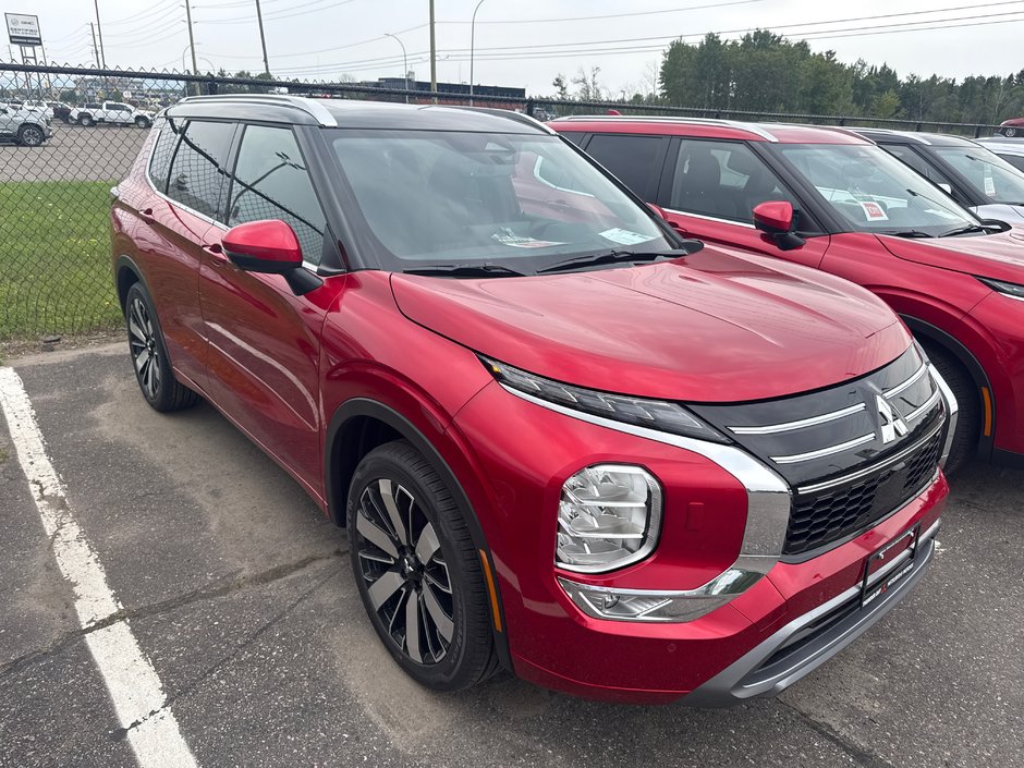 2025 Mitsubishi Outlander GT S-AWC-1
