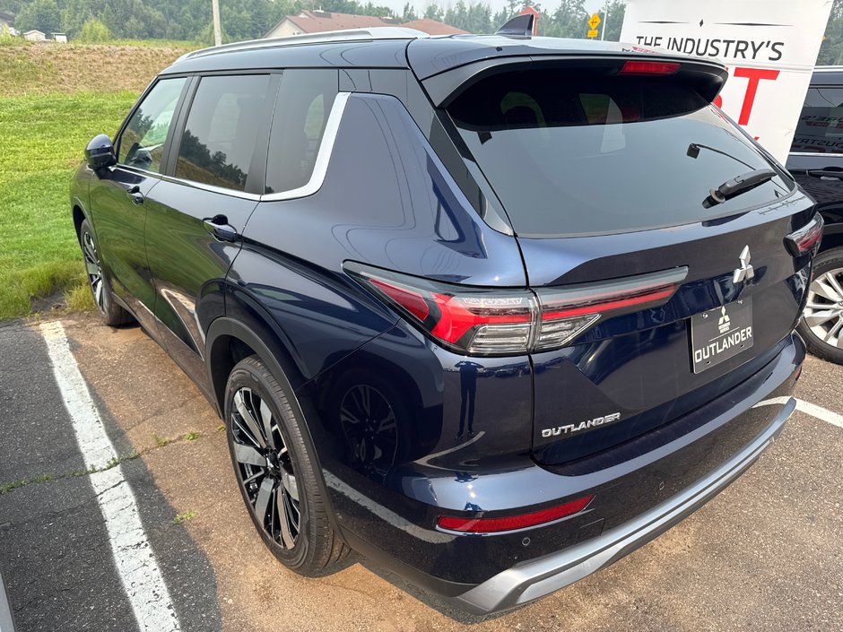 Mitsubishi Outlander SEL 2025-5