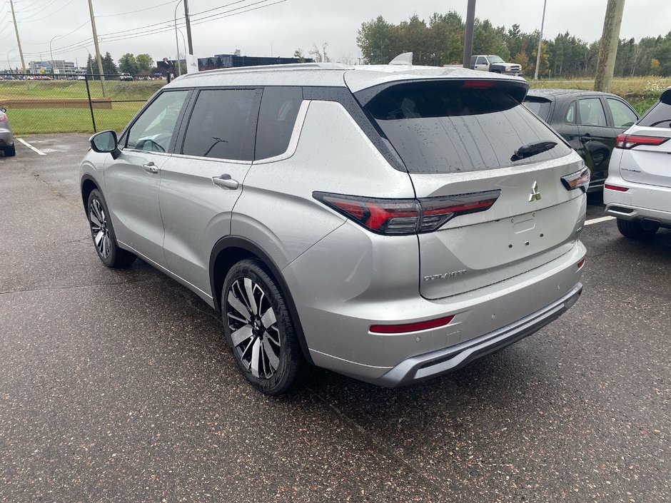 2025 Mitsubishi Outlander GT S-AWC-3
