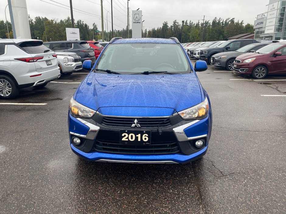 2016 Mitsubishi RVR SE LTD-1