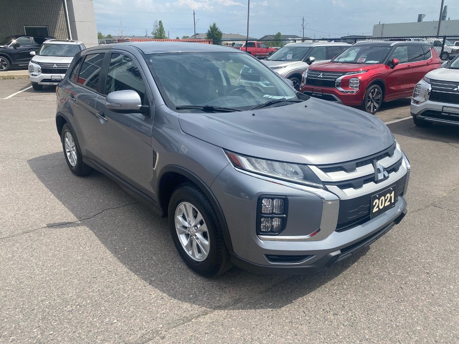 Mitsubishi RVR SE 2021-2