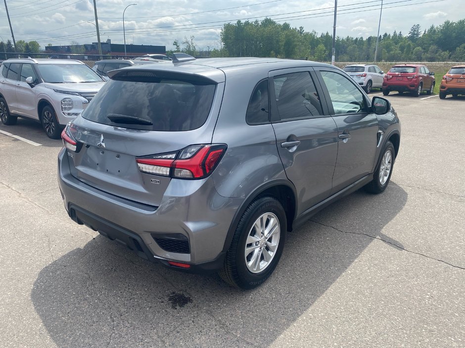 Mitsubishi RVR SE 2021-3