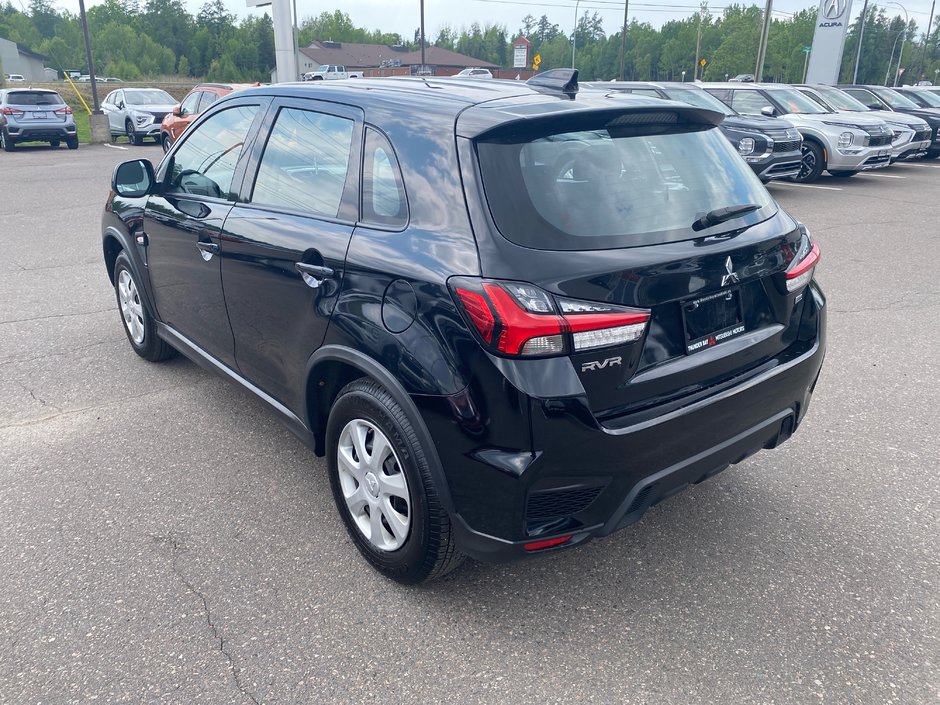 2022 Mitsubishi RVR ES-5