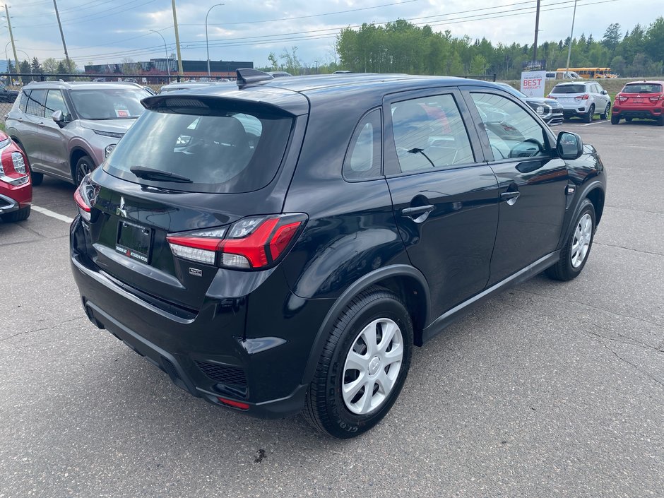 2022 Mitsubishi RVR ES-3