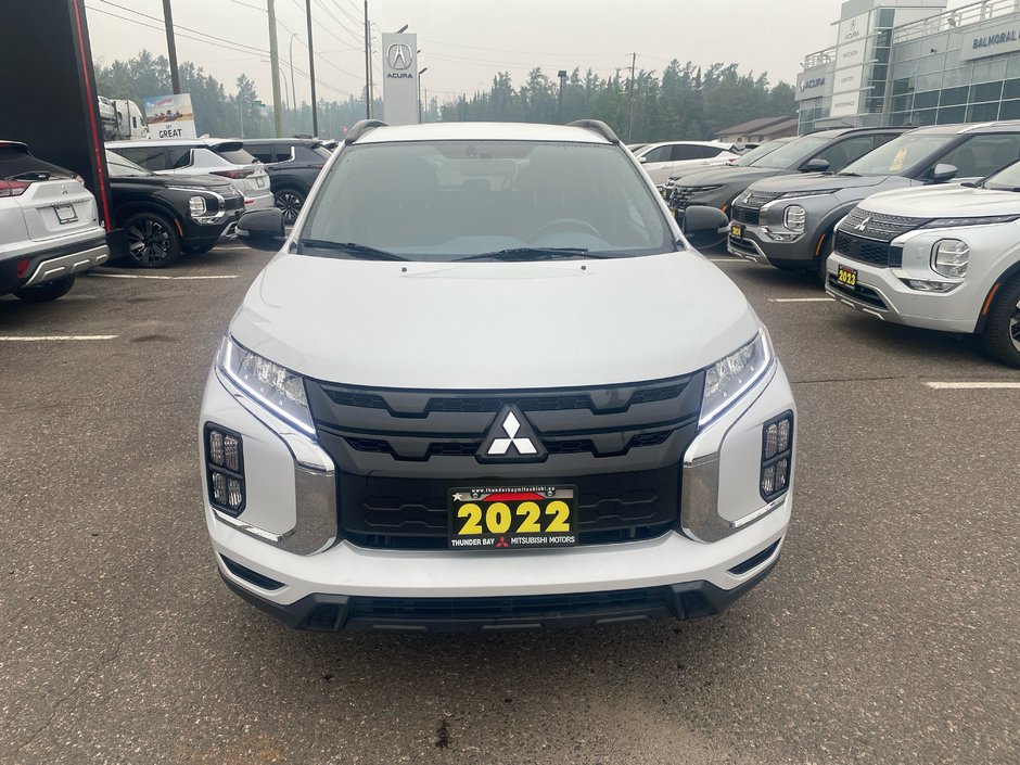 Mitsubishi RVR LE 2022-11