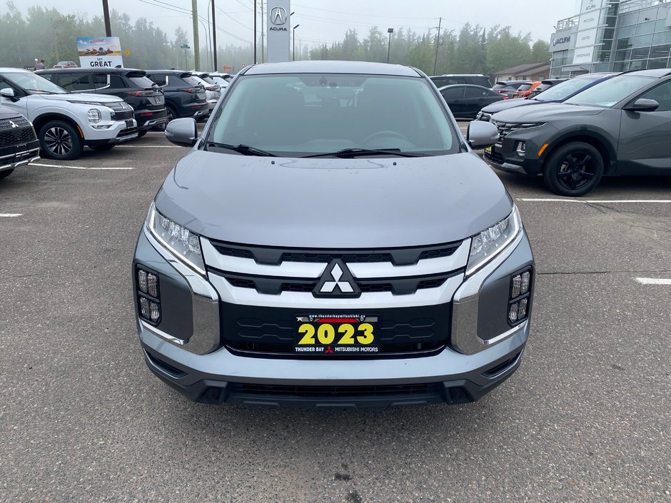 2023 Mitsubishi RVR SE-1