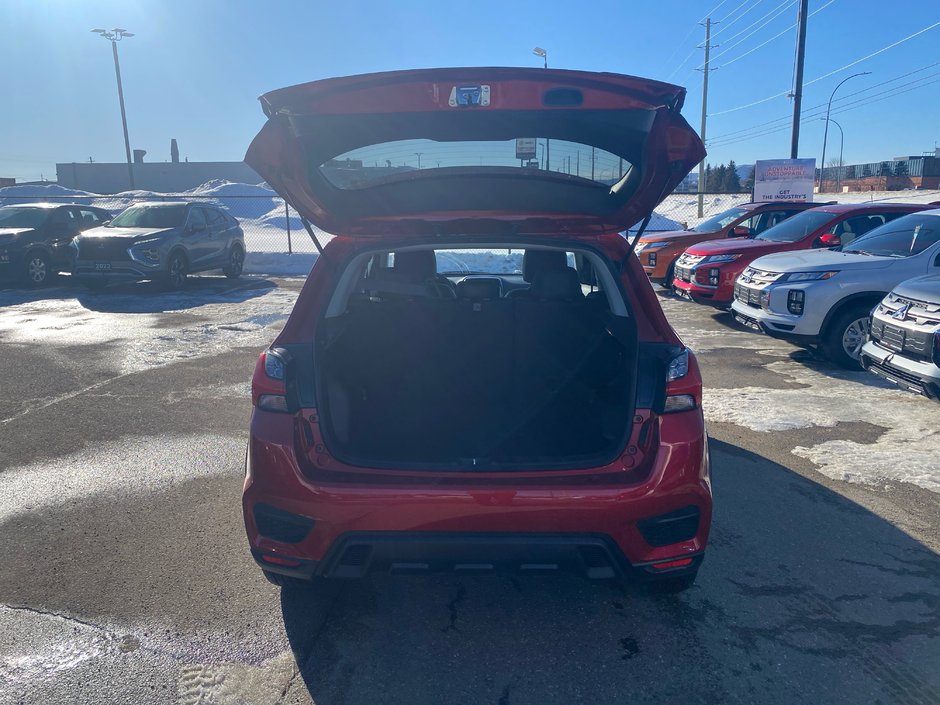 Mitsubishi RVR SEL 2024-6