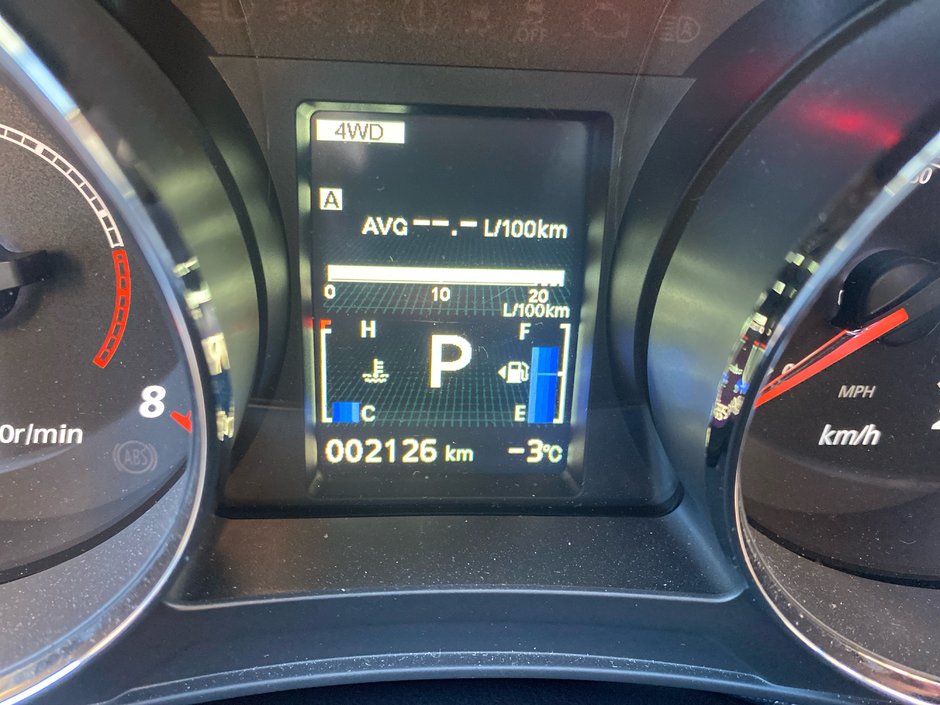 Mitsubishi RVR SEL 2024-9