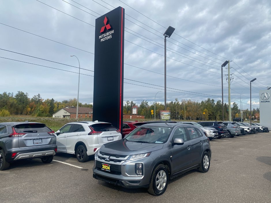 2024 Mitsubishi RVR ES-0