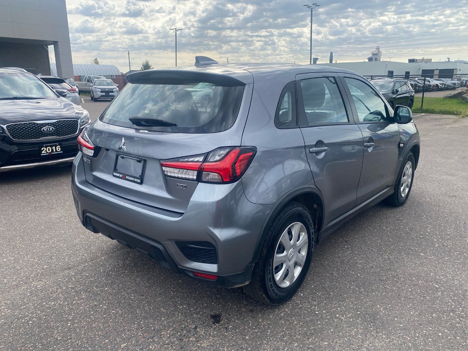 2024 Mitsubishi RVR ES-3
