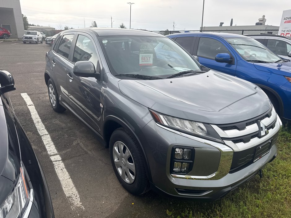 2025 Mitsubishi RVR ES-3