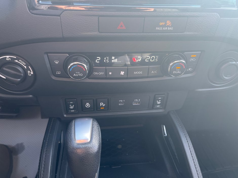 Nissan Frontier  2022-20