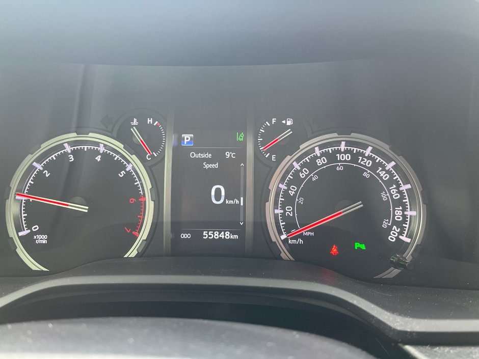 Toyota 4Runner  2021-15