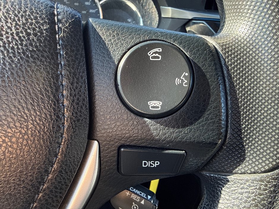 2016 Toyota Corolla LE-16