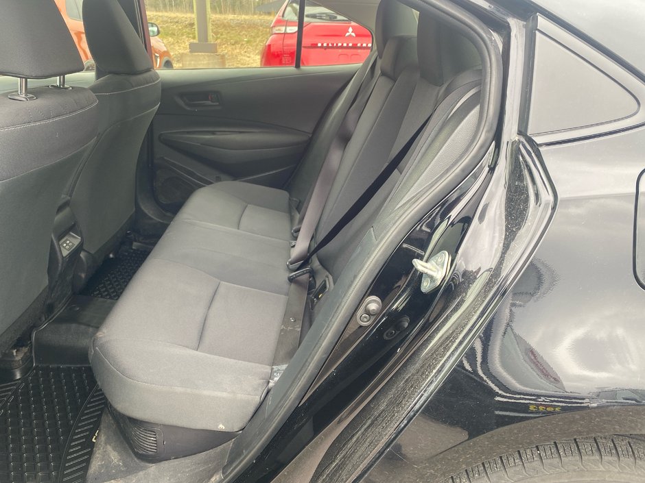 Toyota Corolla Hybrid LE 2024-7