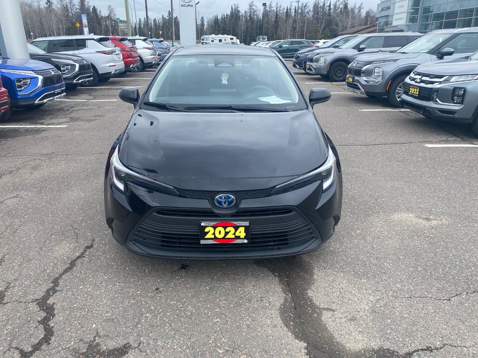 Toyota Corolla Hybrid LE 2024-1