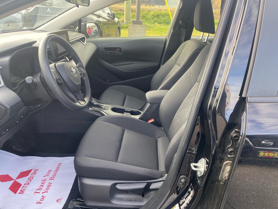 Toyota Corolla Hybrid LE 2024-7