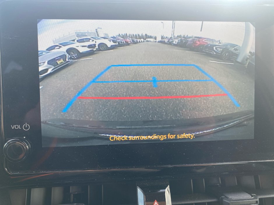 Toyota Corolla Hybrid LE 2024-9