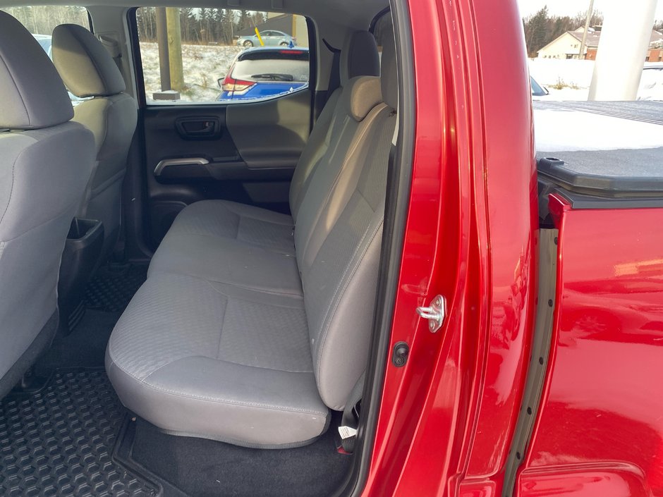 2021 Toyota Tacoma SR5 4X4-7