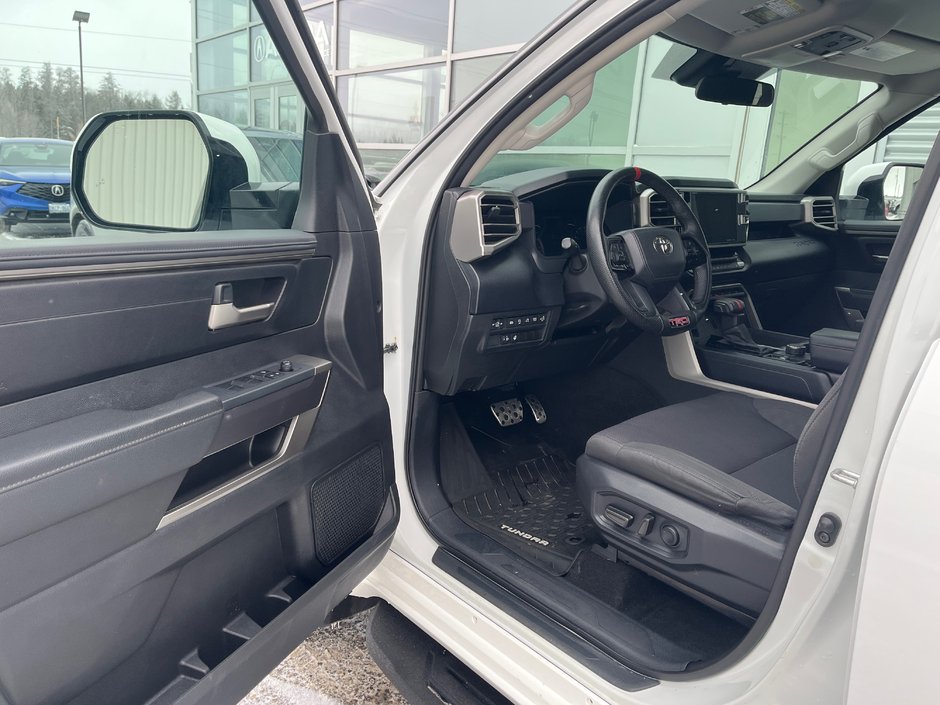 2022 Toyota Tundra SR5 TRD Sport-10