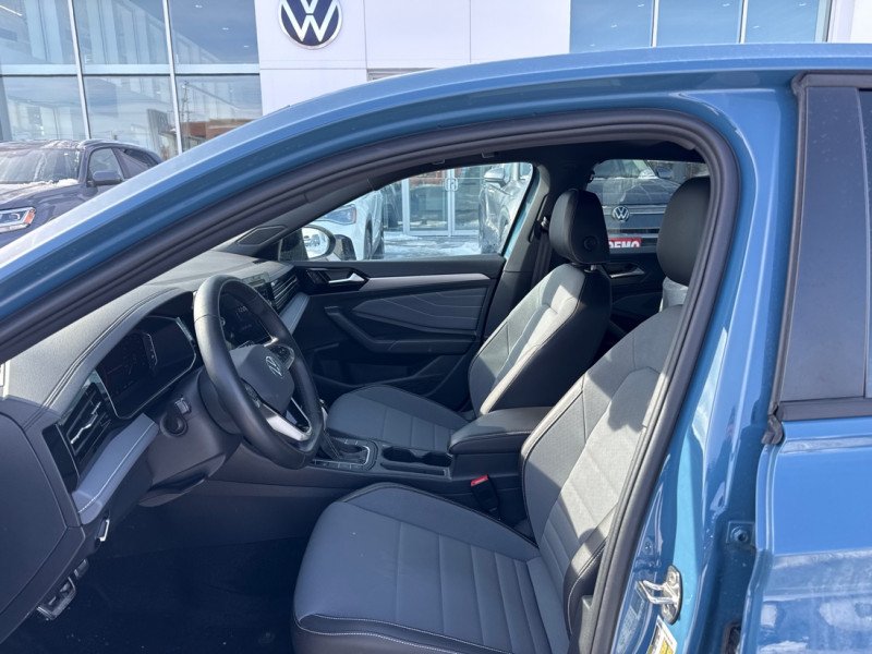 2025 Volkswagen Jetta Comfortline  -  Remote Start-11