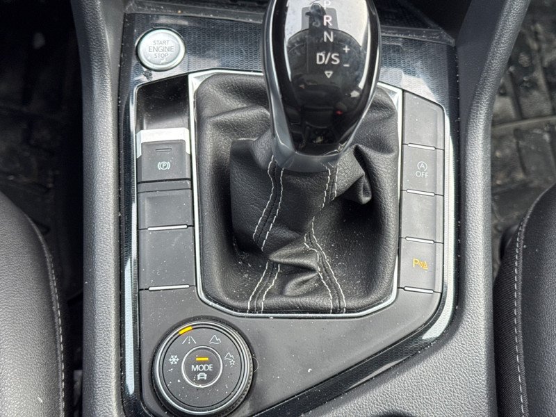 2025 Volkswagen Taos Comfortline Black Edition-19