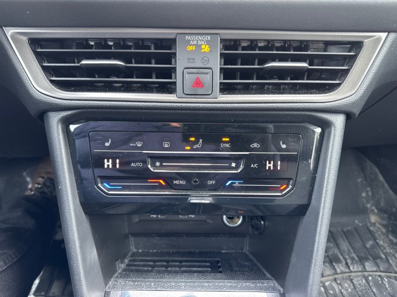 2025 Volkswagen Taos Comfortline Black Edition-18