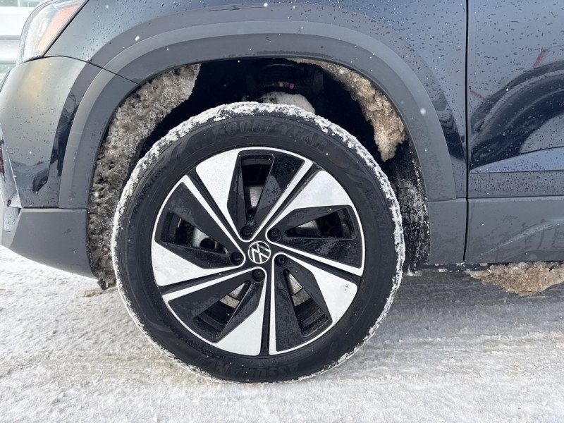 2025 Volkswagen Taos Comfortline  -  Remote Start-12